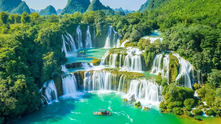 Các Địa Điểm Du Lịch Việt Nam Hấp Dẫn Nhất