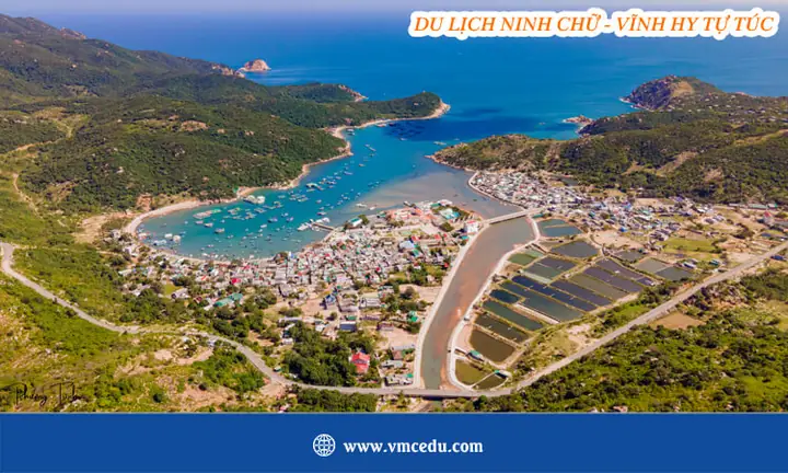 Ninh Chữ Vĩnh Hy Ở Đâu? Đánh Giá Chi Tiết 5 Điểm Đến Đáng Chú Ý Quanh Vịnh Vĩnh Hy