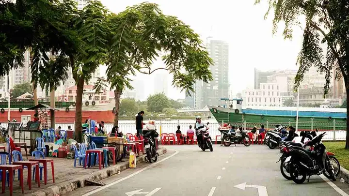 Hướng Dẫn Chi Tiết Lên Núc Hầm Thủ Thiêm Và Khám Phá View Sông
