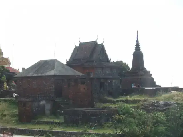 Khám Phá Núi Tà Lơn: 500 Vị Phật, Lịch Sử Và Hành Trình Khám Phá Núi Tà Lơn: 500 Vị Phật, Lịch Sử Và Hành Trình
