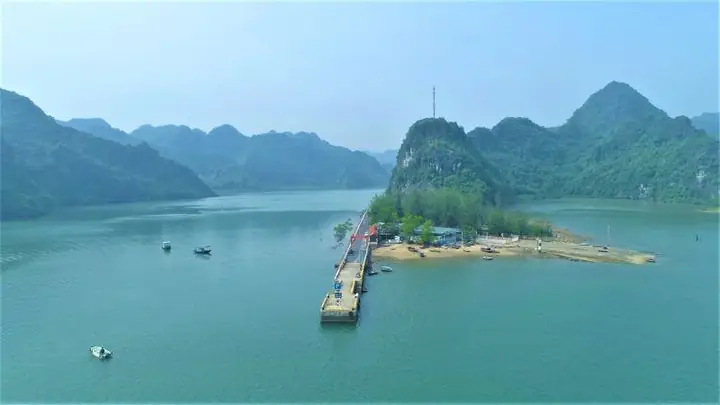 Phà Tuần Châu - Cát Bà: Lịch Chạy, Giá Vé Cập Nhật & Bí Quyết Di Chuyển Thông Minh
