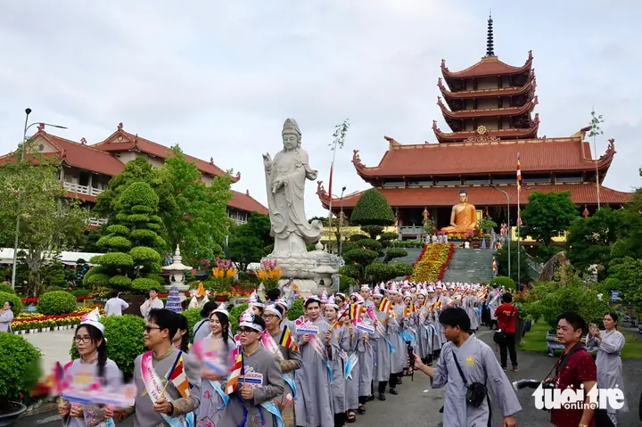 Chùa Phật Cô Đơn: Lịch Sử, Địa Chỉ Và Ý Nghĩa Chùa Phật Cô Đơn: Lịch Sử, Địa Chỉ Và Ý Nghĩa