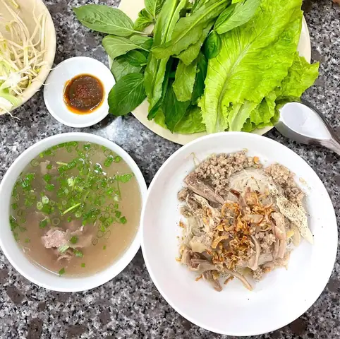 Khám Phá Phở Khô 2 Tô Ngon Nhất Buôn Ma Thuột Cho Du Khách