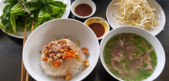 Khám Phá Phở Khô 2 Tô Ngon Nhất Buôn Ma Thuột Cho Du Khách