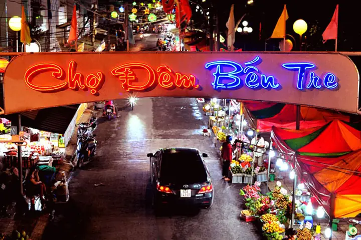 Phố Ẩm Thực Đêm Bến Tre: Cẩm Nang Trải Nghiệm Từ A-z