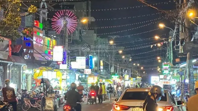 Khám Phá 12 Điểm Ăn Ngon Nhất Phố Ẩm Thực Quận 6 – Đường Ẩm Thực Nổi Bật
