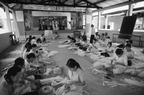 Khám Phá 7 Khu Phố Đèn Đỏ Sài Gòn – Hướng Dẫn Chi Tiết Cho Du Khách