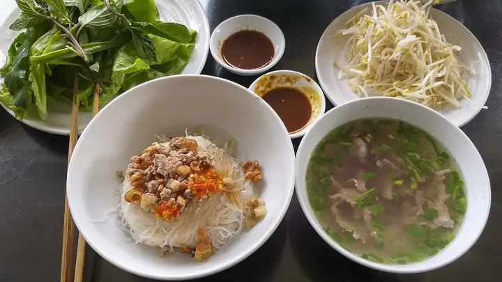 Khám Phá Phở Khô Gia Lai: Top 5 Quán Ngon Nhất Đà Nẵng