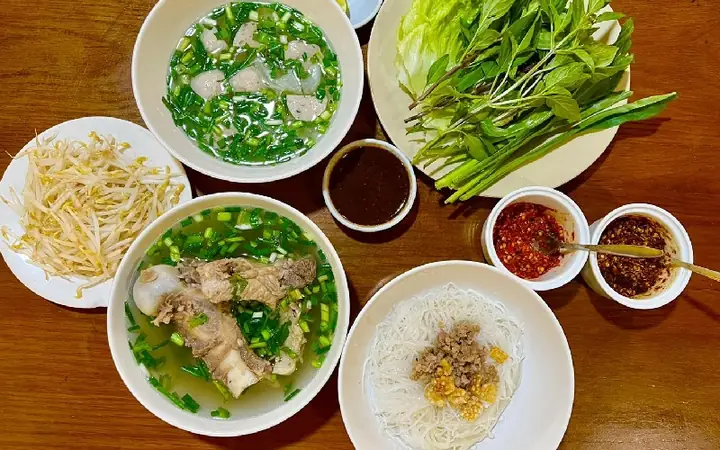 Khám Phá Top 10 Quán Phở Khô Gia Lai Ngon Nhất Sài Gòn Khám Phá Top 10 Quán Phở Khô Gia Lai Ngon Nhất Sài Gòn