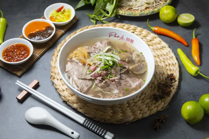 Khám Phá Phở Lệ – Hương Vị Truyền Thống Cho Người Yêu Ẩm Thực Khám Phá Phở Lệ – Hương Vị Truyền Thống Cho Người Yêu Ẩm Thực