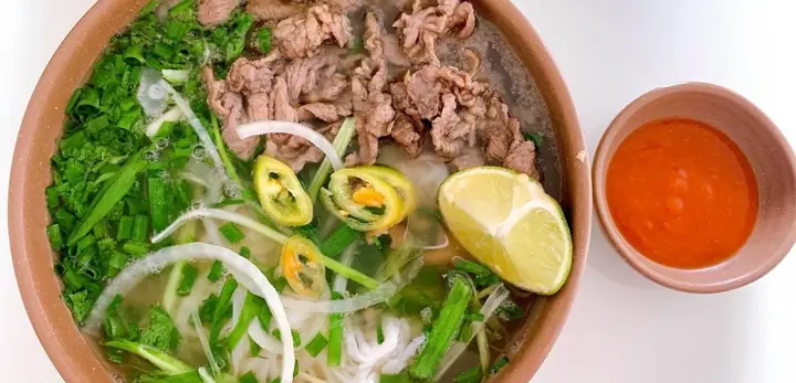 Phở Bò Phú Gia: Hương Vị Bắc 146e Lý Chính Thắng Phở Bò Phú Gia: Hương Vị Bắc 146e Lý Chính Thắng