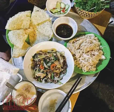 Ăn Phở Rán & Lòng Xào Nguyễn Siêu – Món Ngon Hà Nội Ăn Phở Rán & Lòng Xào Nguyễn Siêu – Món Ngon Hà Nội