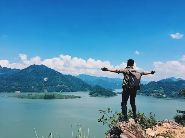 Khám Phá 10 Địa Điểm Du Lịch Gần Hà Nội Xe Máy Cuối Tuần Khám Phá 10 Địa Điểm Du Lịch Gần Hà Nội Xe Máy Cuối Tuần