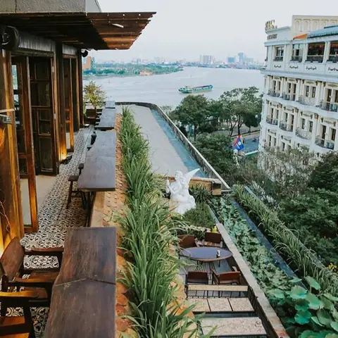Khám Phá Cô Ba Sài Gòn – Quán Cà Phê Vintage Cho Fan Hoài Cổ