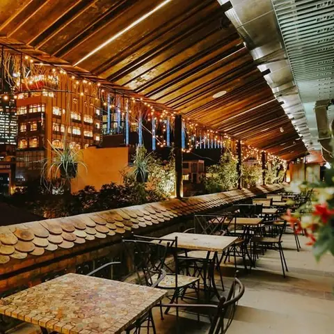 Khám Phá Cô Ba Sài Gòn – Quán Cà Phê Vintage Cho Fan Hoài Cổ