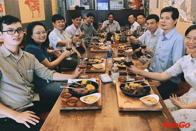 Khám Phá 12 Quán Ăn Gia Đình Quận 3 Ngon, Giá Hợp Lý