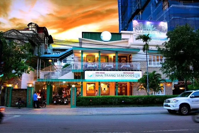 Khám Phá 15 Quán Hải Sản Nha Trang Ngon, Giá Hợp Lý