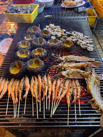 Khám Phá 15 Quán Hải Sản Nha Trang Ngon, Giá Hợp Lý
