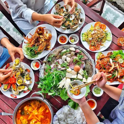 Khám Phá 15 Địa Chỉ Ăn Hải Sản Phan Thiết Ngon, Giá Hợp Lý