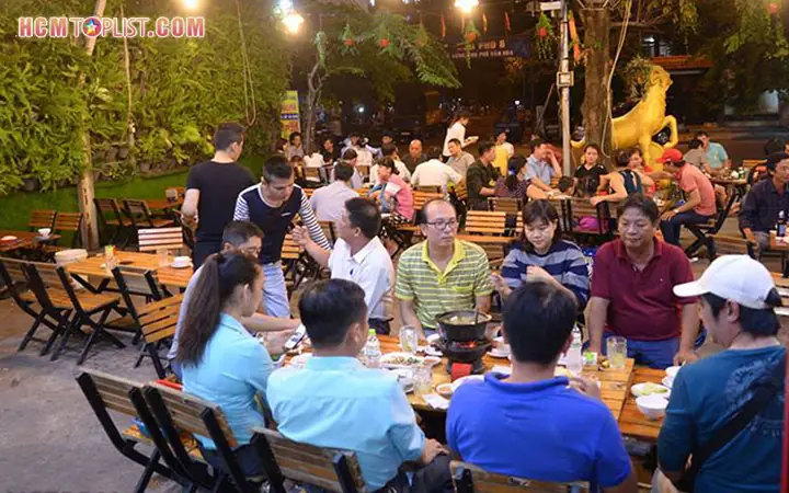 Khám Phá 12 Nhà Hàng Phù Hợp Cho Nhóm Đông Tại Tp.hcm Khám Phá 12 Nhà Hàng Phù Hợp Cho Nhóm Đông Tại Tp.hcm