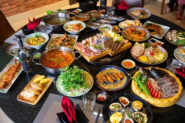 Khám Phá 20 Quán Ăn Ngon Gần Đây – Địa Điểm Ăn Uống Hàng Đầu