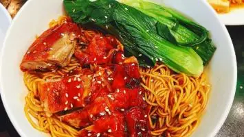 Top 10 Quán Ăn Ngon Nhất Quanh Ngã Tư Sở Hà Nội: Đánh Giá Chi Tiết Từ A-z