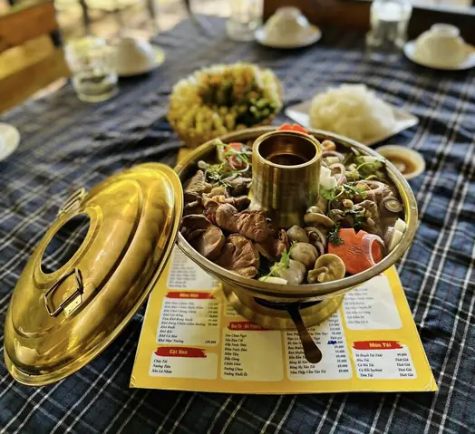 Khám Phá Top 10 Quán Ăn Ngon Cà Mau Cho Tín Đồ Ẩm Thực