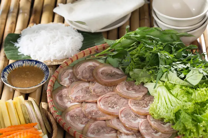 Khám Phá 7 Quán Ăn Ngon Củ Chi Dành Cho Du Khách