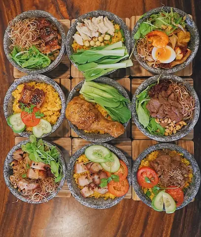 Khám Phá 12 Quán Ăn Ngon Quận 10 Dành Cho Thực Khách Địa Phương Khám Phá 12 Quán Ăn Ngon Quận 10 Dành Cho Thực Khách Địa Phương