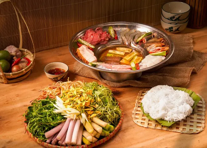 Khám Phá 10 Nhà Hàng Ngon Gần Tam Cốc Cho Du Khách