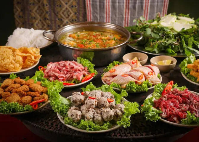 Khám Phá 10 Nhà Hàng Ngon Gần Tam Cốc Cho Du Khách