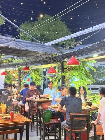 Quán Ăn Ở Thủ Dầu Một: Hướng Dẫn Chi Tiết Chọn Địa Điểm Ẩm Thực Ngon Và Đáng Tin Cậy Quán Ăn Ở Thủ Dầu Một: Hướng Dẫn Chi Tiết Chọn Địa Điểm Ẩm Thực Ngon Và Đáng Tin Cậy