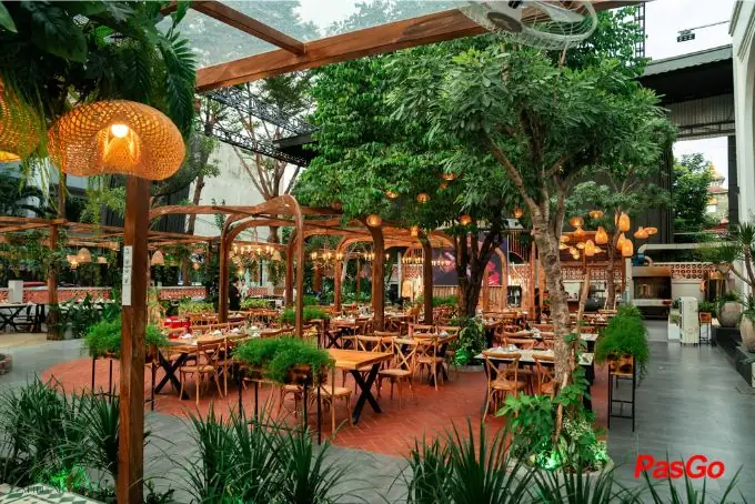 Khám Phá 12 Nhà Hàng Tân Bình Ngon Nhất Cho Mọi Thực Khách