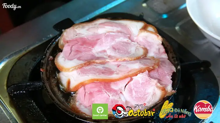 Tìm Hiểu Bánh Mì Chảo Hiệu Lực 326 Bà Triệu: Giá, Món Ngon
