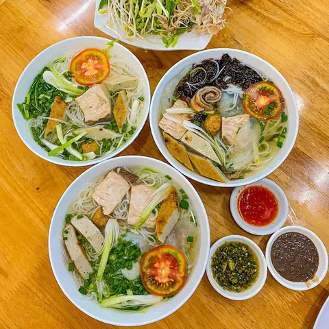 Khám Phá 12 Quán Bún Cá Nha Trang Ngon Nhất Cho Mọi Thực Khách Khám Phá 12 Quán Bún Cá Nha Trang Ngon Nhất Cho Mọi Thực Khách
