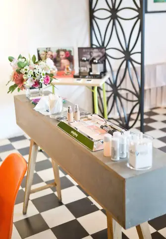 Top 10 Quán Cà Phê Đẹp Nhất Quận 1: Đánh Giá Chi Tiết & Bảng So Sánh