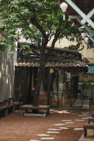 Khám Phá 10 Quán Café Tú Xương Độc Đáo Cho Buổi Chiều Thư Giãn