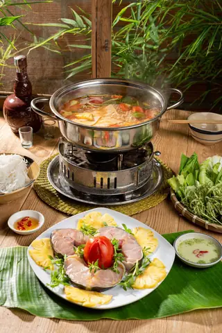 Khám Phá Top 7 Quán Lẩu Cá Tầm Đà Lạt Ngon Nhất Cho Du Khách