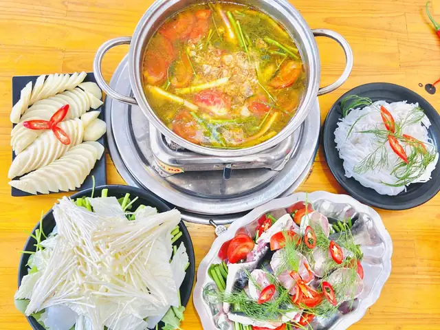 Khám Phá Top 7 Quán Lẩu Cá Tầm Đà Lạt Ngon Nhất Cho Du Khách