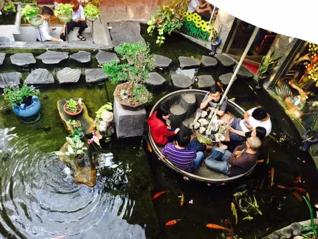 Khám Phá 5 Quán Cafe Cá Koi Gò Vấp View Đẹp, Mát Mẻ