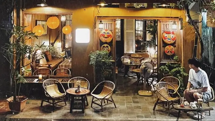 Khám Phá 12 Quán Cafe Vintage Hà Nội Dành Cho Tín Đồ Hoài Cổ