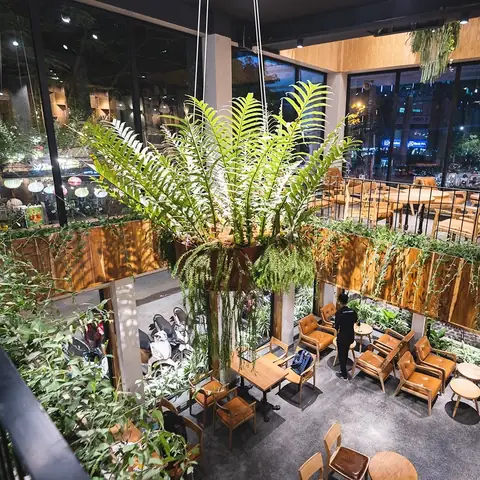 Top 15 Quán Cafe Đẹp Ở Hà Nội: Không Gian Sang Chảnh, Check-in Cực Chill