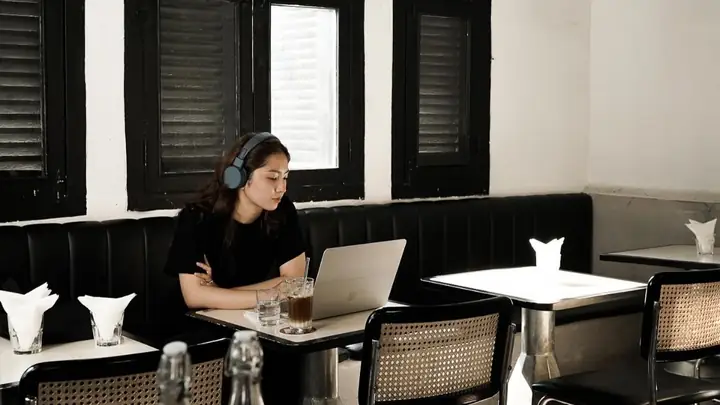 10 Quán Cafe Quận 1 Giá Rẻ Cho Sinh Viên 10 Quán Cafe Quận 1 Giá Rẻ Cho Sinh Viên