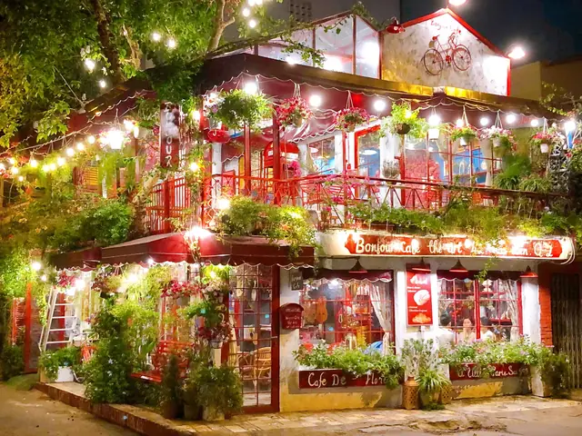 Khám Phá 15 Quán Cafe Thảo Điền View Đẹp, Không Gian Chill