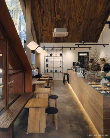 Khám Phá 25 Quán Cafe Đẹp Phong Cách Vintage & Rooftop Cho Giới Trẻ