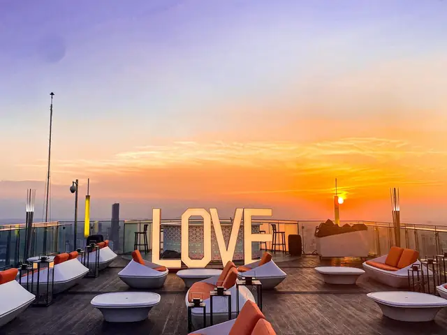 Khám Phá 20 Quán Cafe View Đẹp Hà Nội Cho Người Mê Sống Ảo Khám Phá 20 Quán Cafe View Đẹp Hà Nội Cho Người Mê Sống Ảo