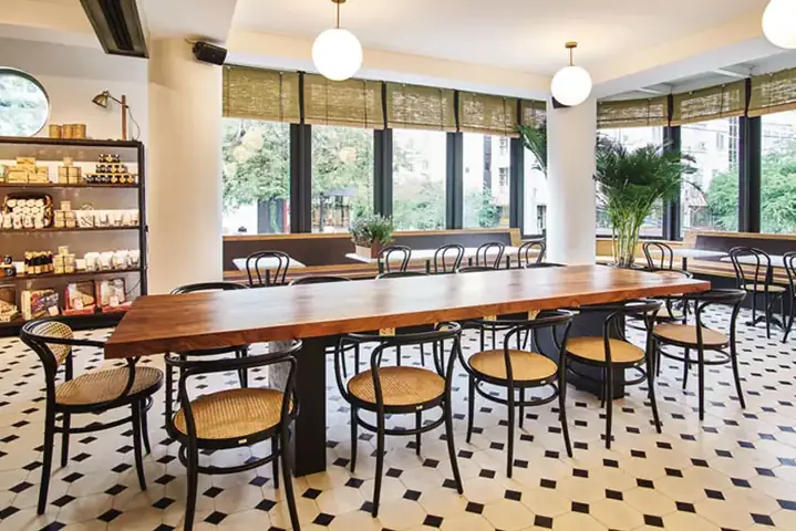 Top 10 Quán Cafe Yên Tĩnh Quận 1 Cho Ngày Lễ Tĩnh Lặng