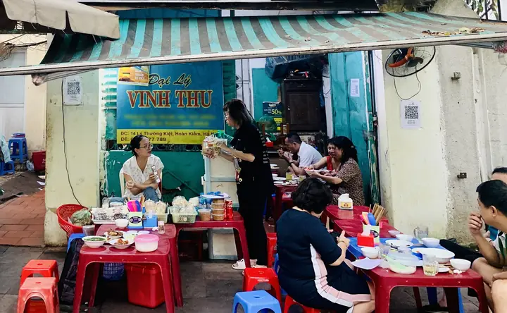 Đánh Giá 7 Quán Cơm Bình Dân Tp.hcm: Từ Giá Rẻ Đến Trải Nghiệm Ngon