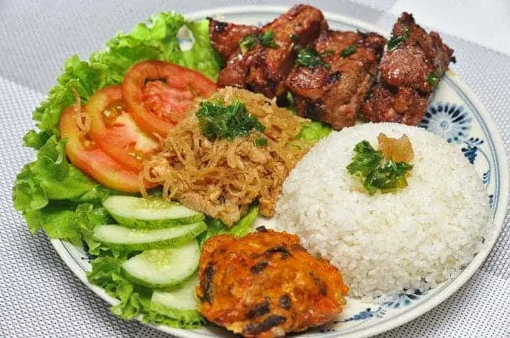 Khám Phá 15 Quán Cơm Ngon Giá Bình Dân Khắp Việt Nam