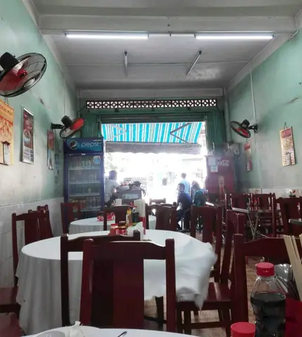 Khám Phá Quán Cơm Chí Thành – Địa Chỉ, Thực Đơn & Đánh Giá